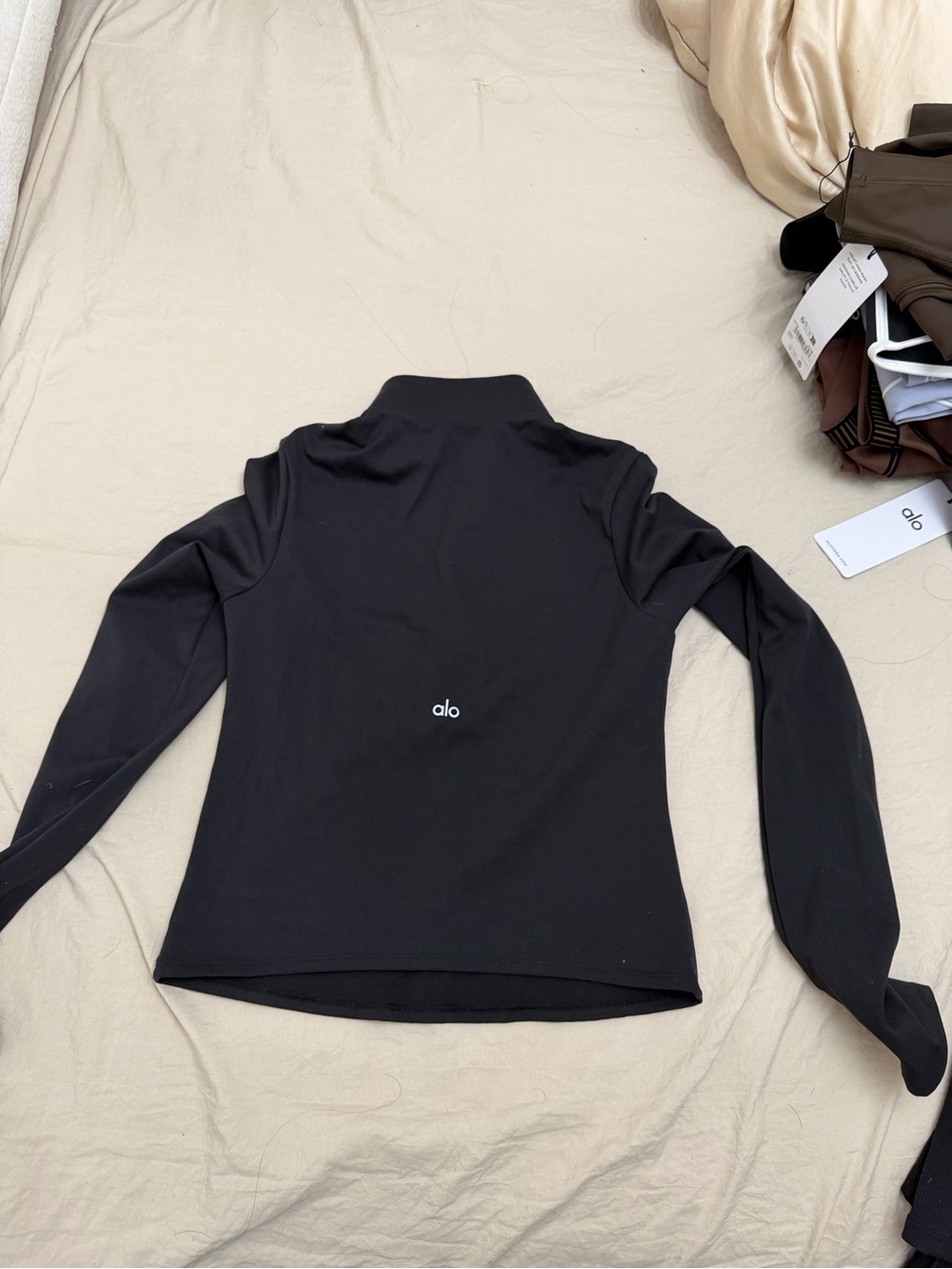 ALO Yoga Black Half-Zip Long Sleeve Top - Picture 2 of 2